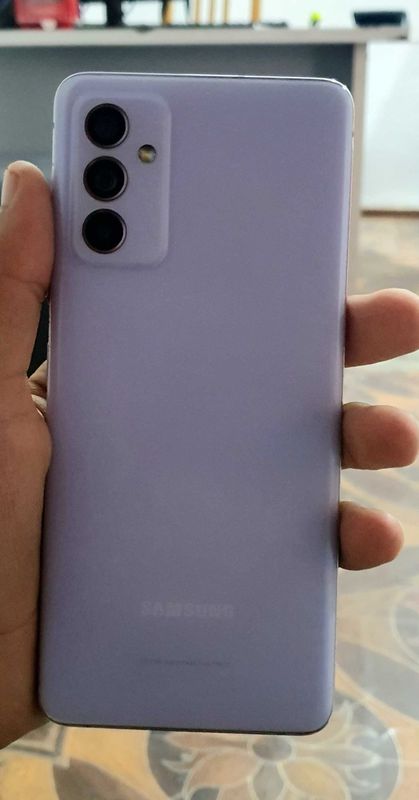 Samsung A82 5g sotiladi Samsung A82 5g sotiladi