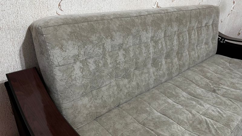 Divan Divan