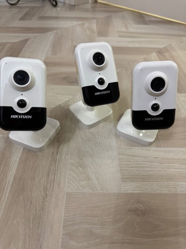 3 Камеры hikvision б/у