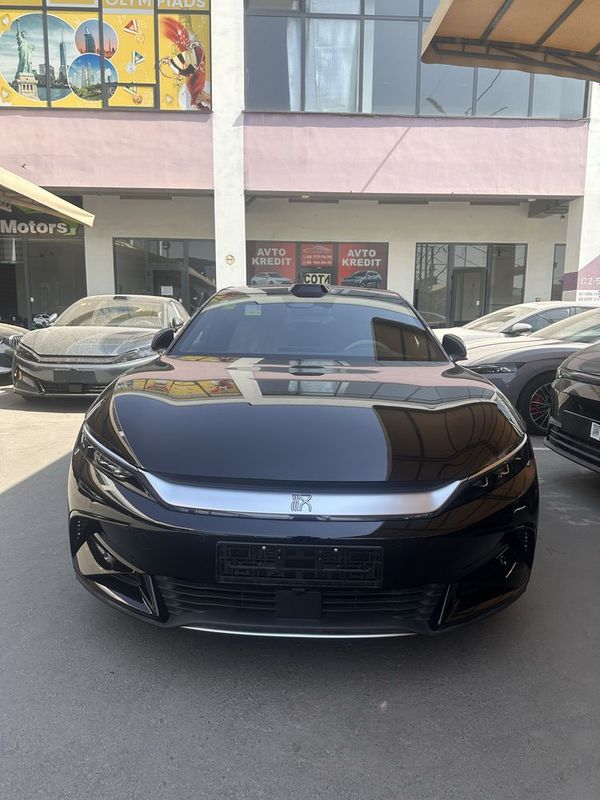 BYD HAN lidarli 2025 bez probeg BYD HAN lidarli 2025 bez probeg