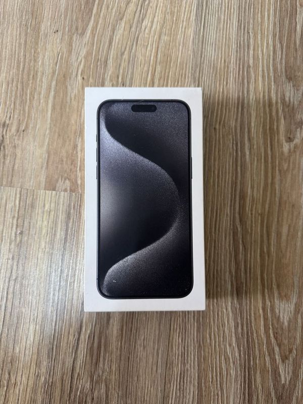 Продам iPhone 15 pro max 8/256 gb Продам iPhone 15 pro max 8/256 gb