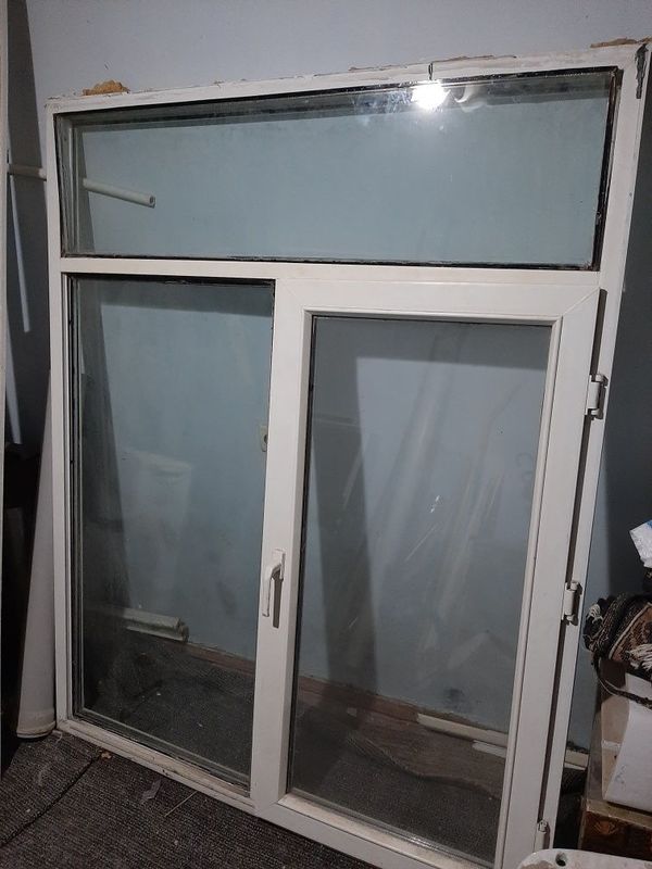 Продаётся готовое Akfa окно Tayyor Akfa romi sotiladi