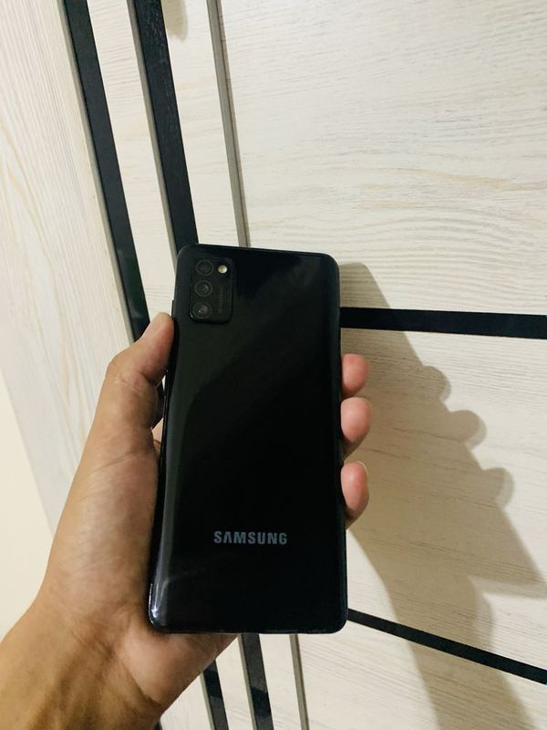 GalaxyA 41 sotiladi GalaxyA 41 sotiladi