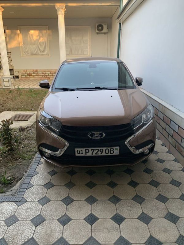 Lada Xray 2020 Toza Lada Xray 2020 Toza
