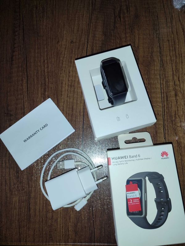 Продается Huawei band 6 Продается Huawei band 6