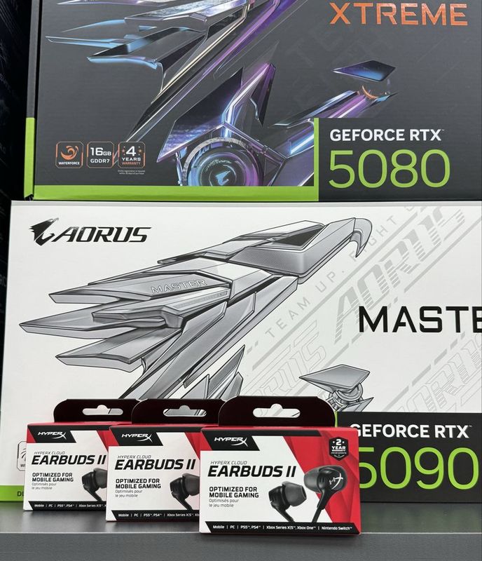 Hyper x earbuds || Hyper x earbuds ||