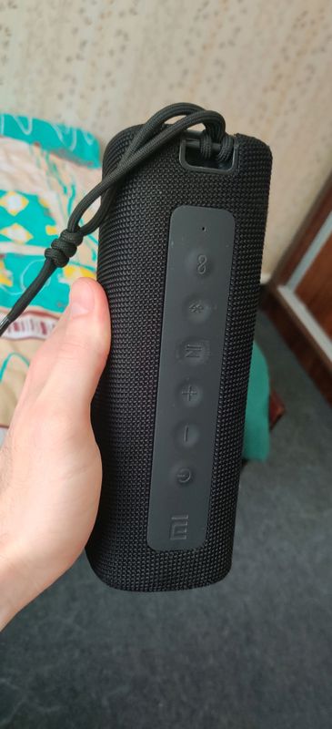 Колонка Mi portable bluetooth speaker 16 w Колонка Mi portable bluetooth speaker 16 w