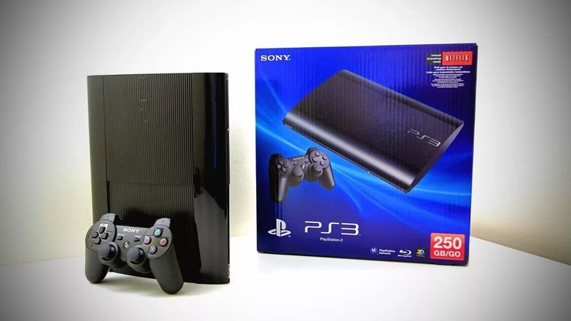 PlayStation 3 Super Slim PlayStation 3 Super Slim