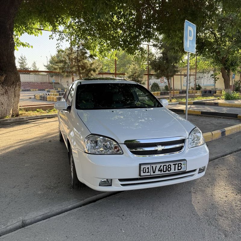 Lacetti 2010 avtamat holati yaxwi Lacetti 2010 avtamat holati yaxwi