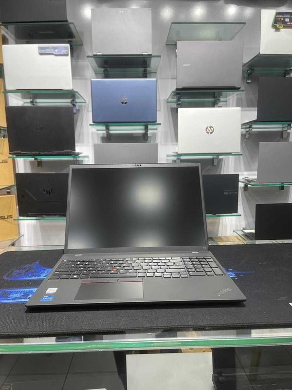 Lenovo ThinkPad T16 Gen 2 Lenovo ThinkPad T16 Gen 2