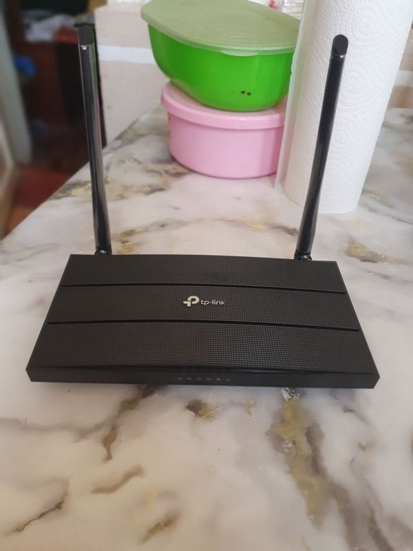 Роутер TP link XC220 G3 Роутер TP link XC220 G3