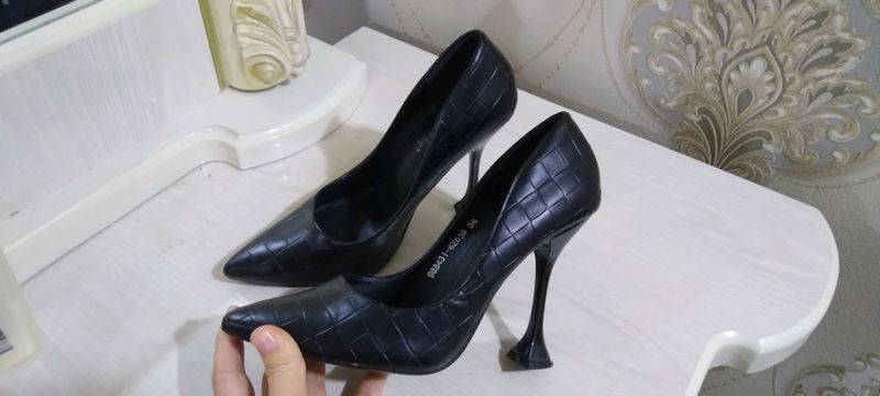 sifati alo faqt bir marta kiyilgan baxosi 100 000 sifati alo faqt bir marta kiyilgan baxosi 100 000