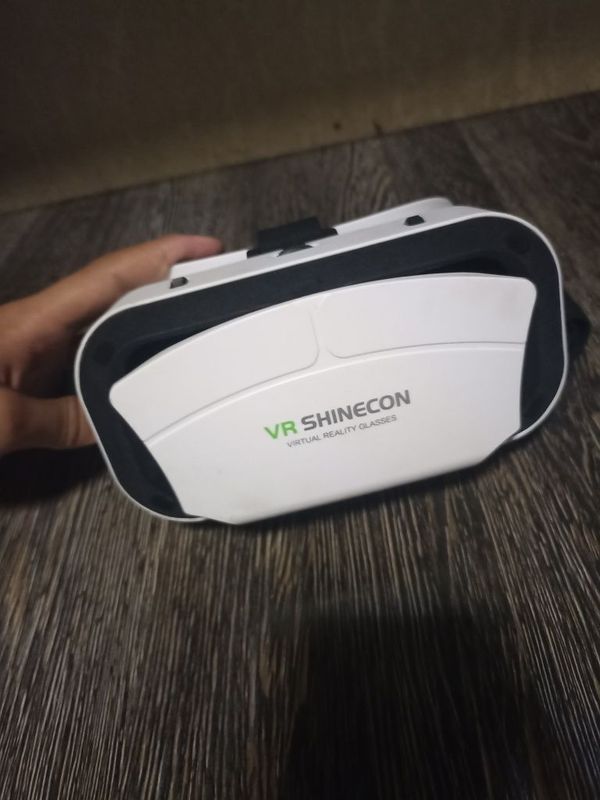 Vr koʻzoynak yangi Vr koʻzoynak yangi