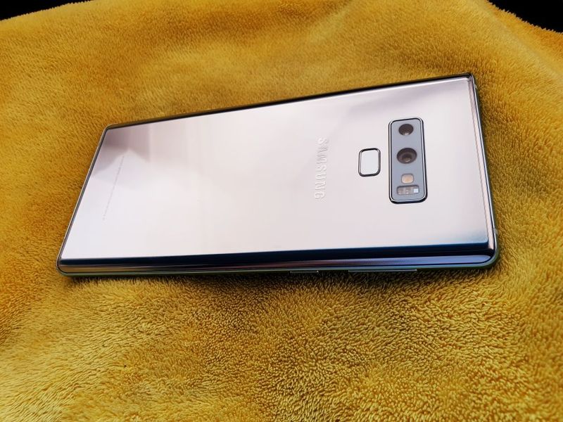 Samsung Galaxy Note 9. Android 10. OzU 6GB Joyi 128/GB. IDEAL/Yaxshi !