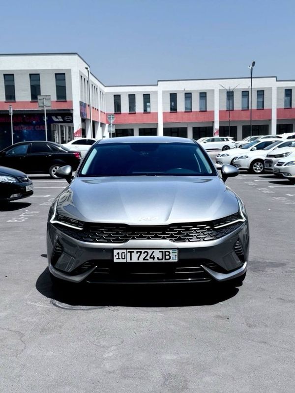 Kia K5 2023 kraska toza Kia K5 2023 kraska toza
