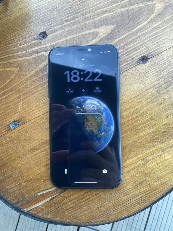 iphone 11 sotiladi iphone 11 sotiladi