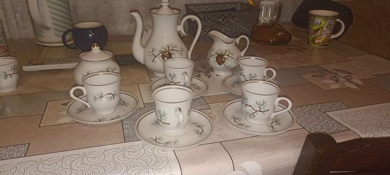 Продаю кофейный сервиз.