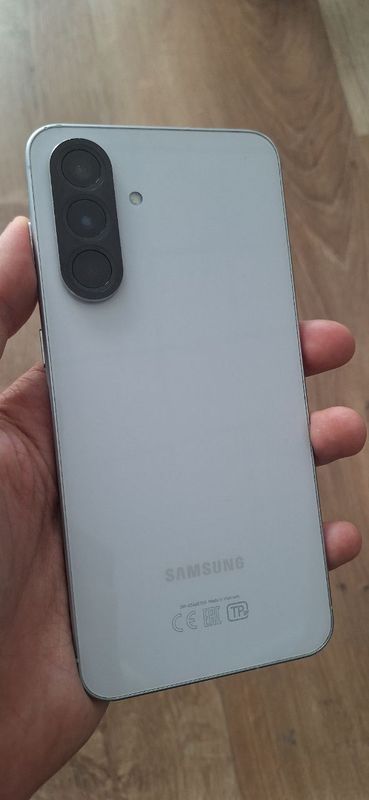 Samsung A56