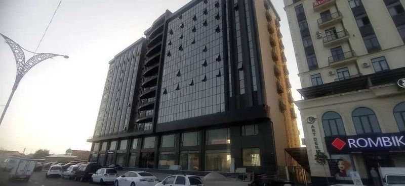 Сдаётся здание 12500м2 Шайхантахурский район Сдаётся здание 12500м2 Шайхантахурский район