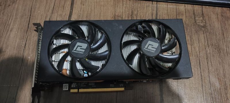 Видеокарта Rx 5500 xt 8gb Видеокарта Rx 5500 xt 8gb