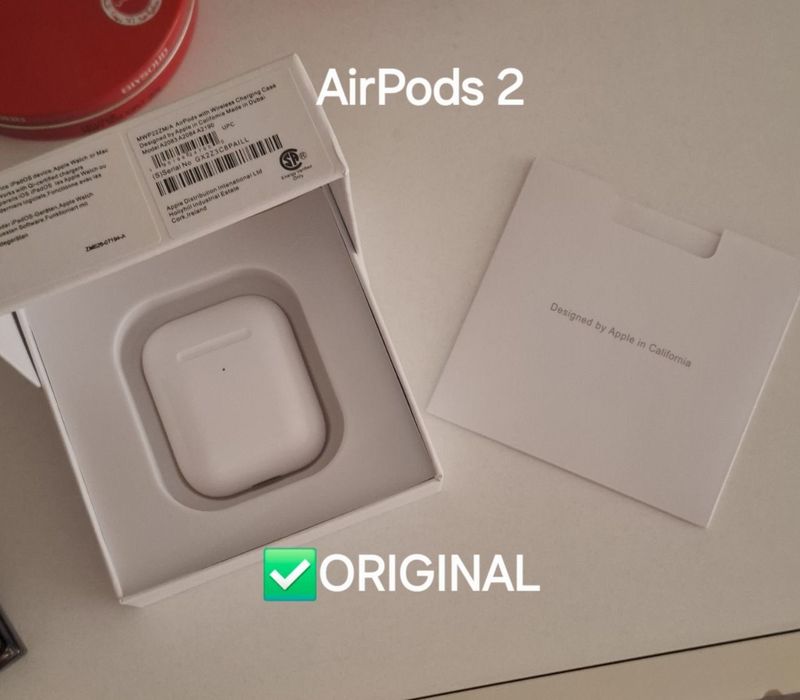 Оригинальные AirPods 2 в отличном состоянии. Оригинальные AirPods 2 в отличном состоянии.