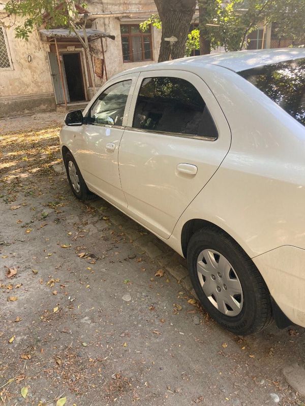 Продаю автомобиль