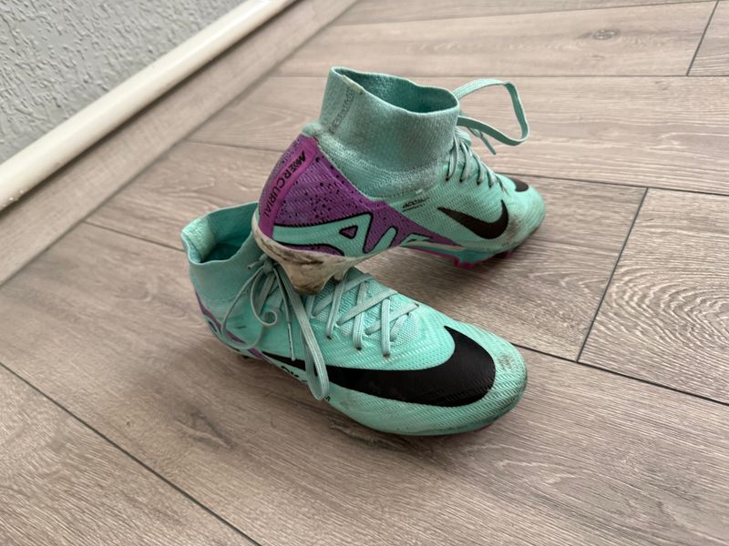 Бутсы nike air zoom mercurial / Размер 40