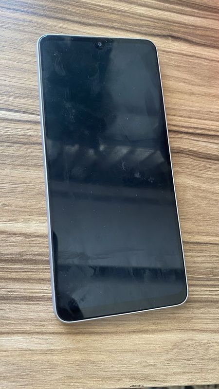 Samsung a33 sotiladi