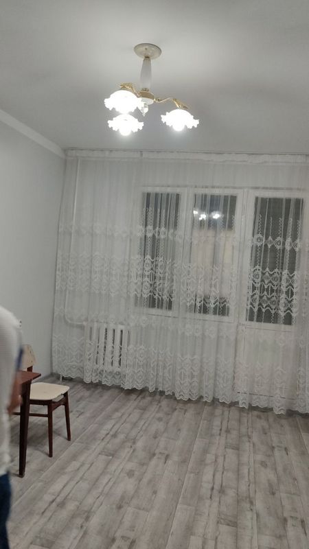 Сдам 2 комнатную квартиру на метро М.Горького Сдам 2 комнатную квартиру на метро М.Горького
