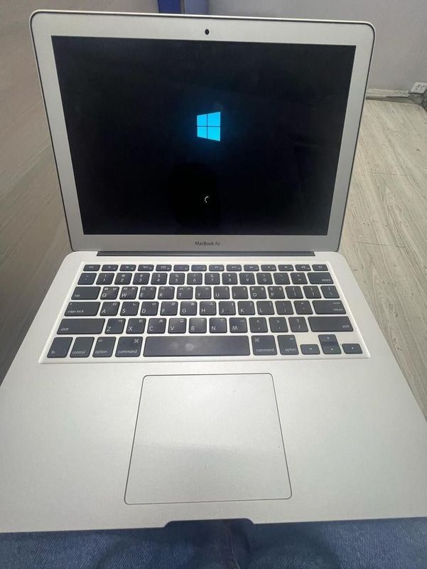 Macbook Air core i5