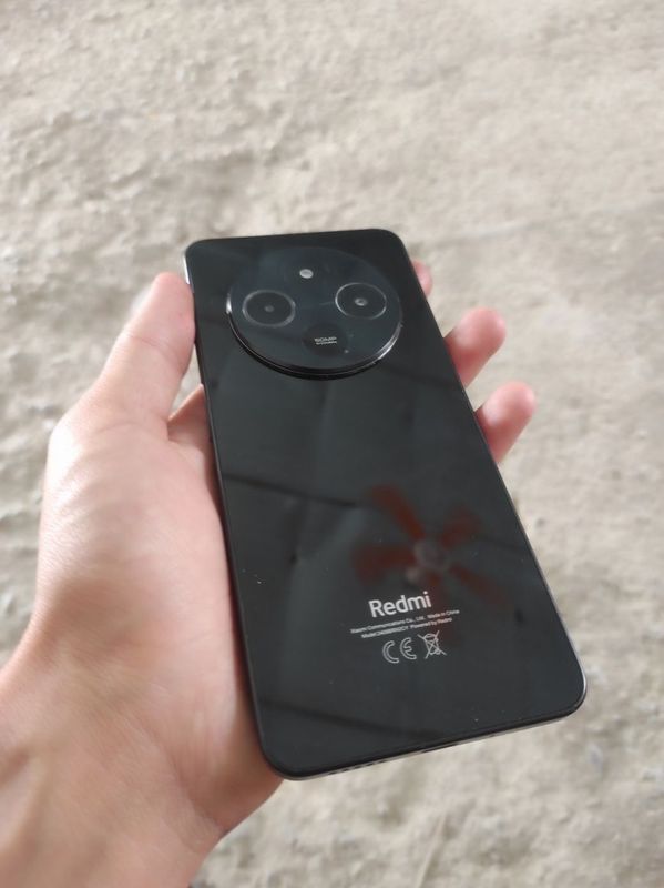 Redmi 14 s .ishlashi edal...ekranda ciziq bor Redmi 14 s .ishlashi edal...ekranda ciziq bor