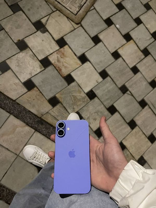 Iphone xr srocno sotilad!