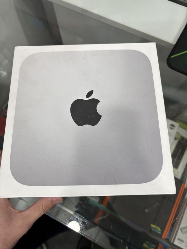 Mac mini m2 256gb ssd 8gb