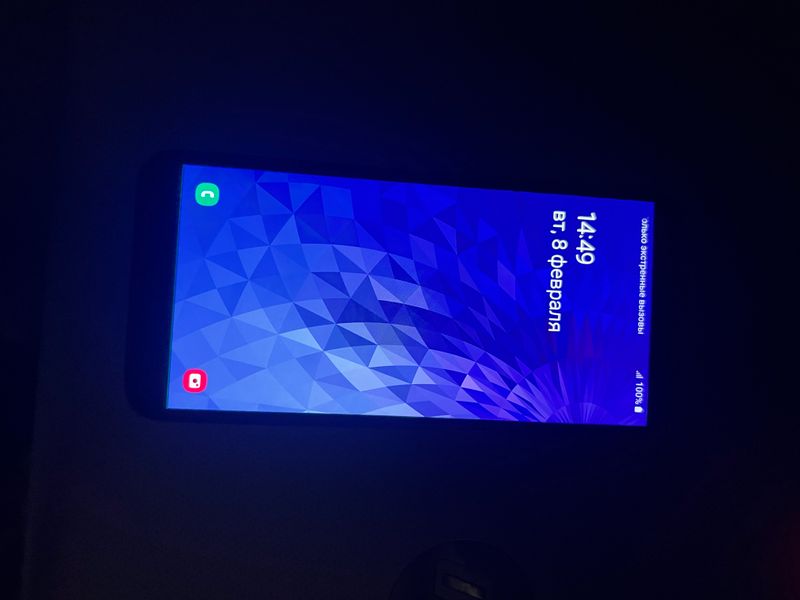 Samsung Galaxy J6 32Gb sotiladi