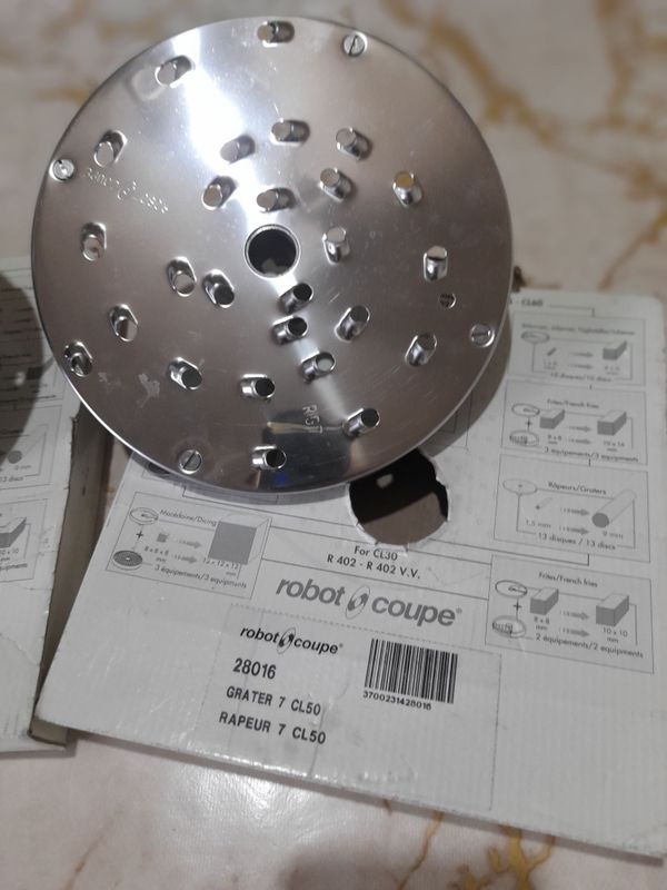 Срочно продам Диски для овощерезки новые Срочно продам Диски для овощерезки новые