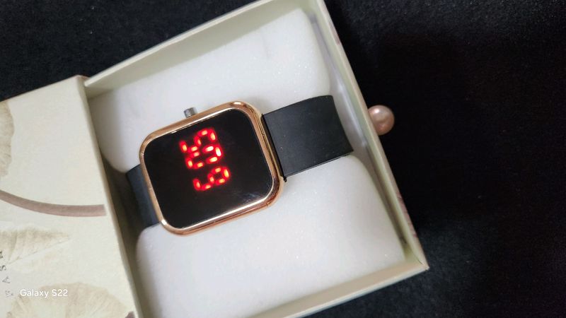smartwatch smartwatch