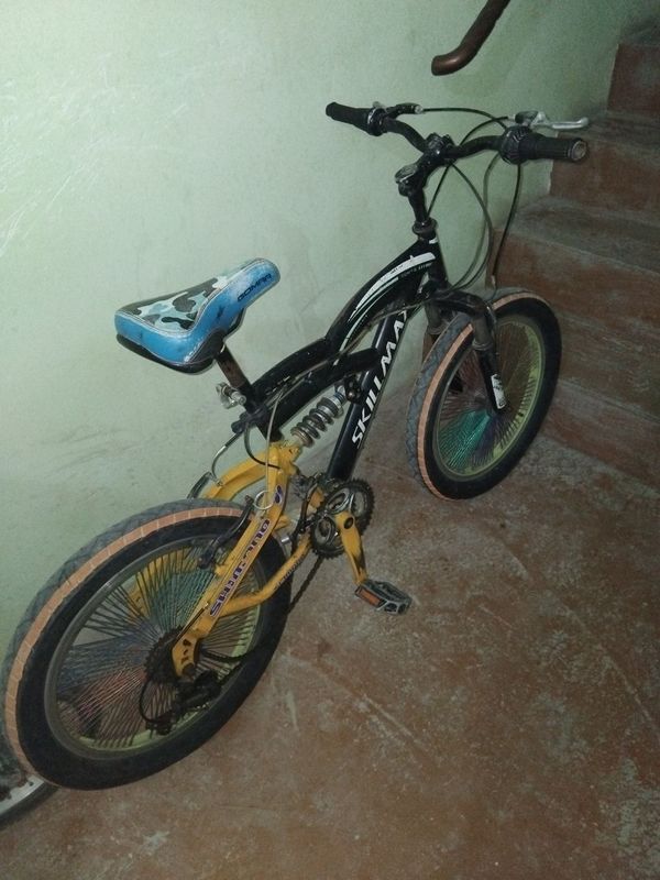 Velosipet sotiladi sirochni Velosipet sotiladi sirochni