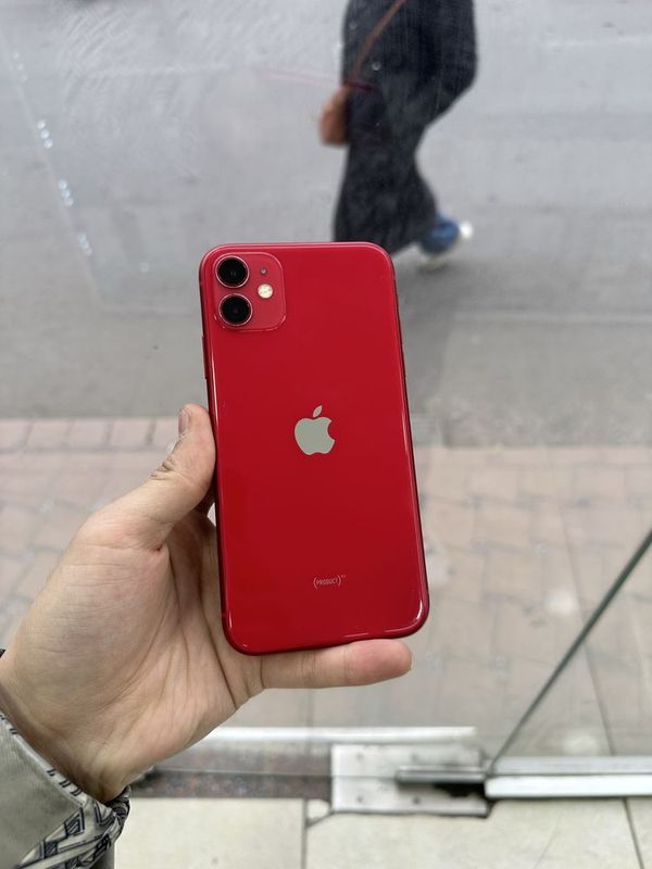 iPhone 11 red product