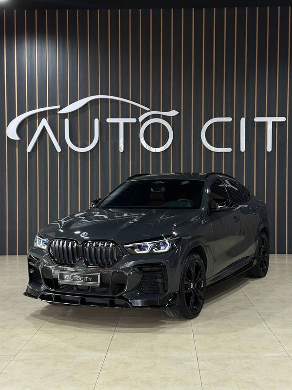 Bmw X6 M50i bmw