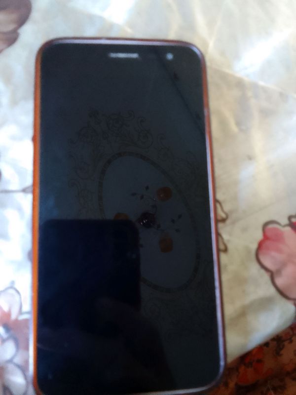 telefon sotiladi J2 narxi 350 ming