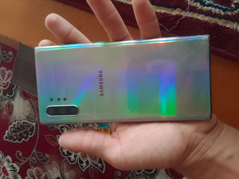 Samsung Note 10 plus plata Samsung Note 10 plus plata