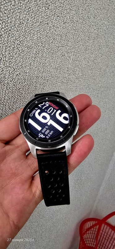 Продам Galaxy watch