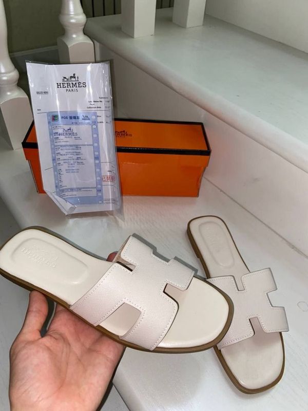 Hermes karobka dakmendli Hermes karobka dakmendli