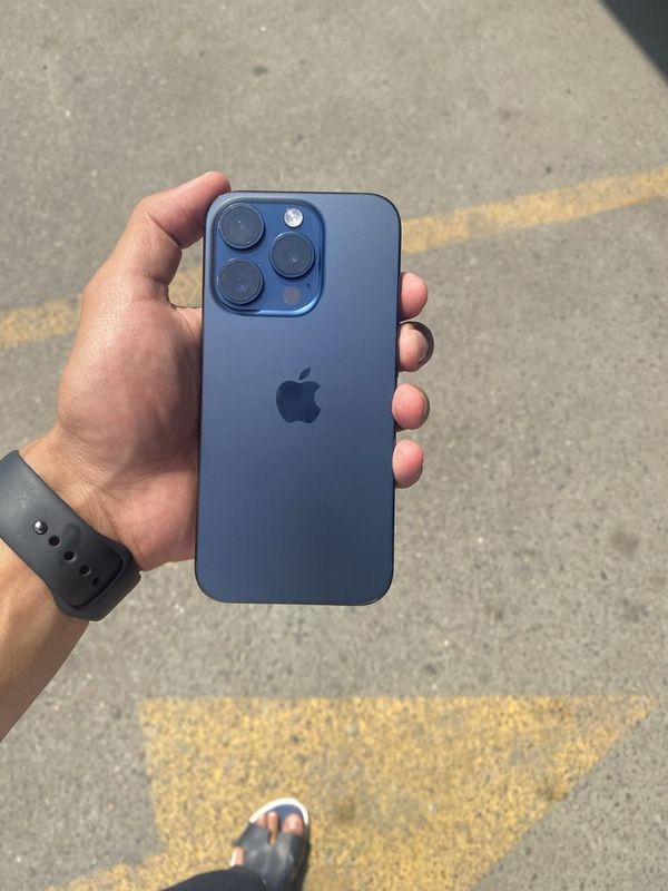 Iphone 15 Pro 512gb sim Iphone 15 Pro 512gb sim