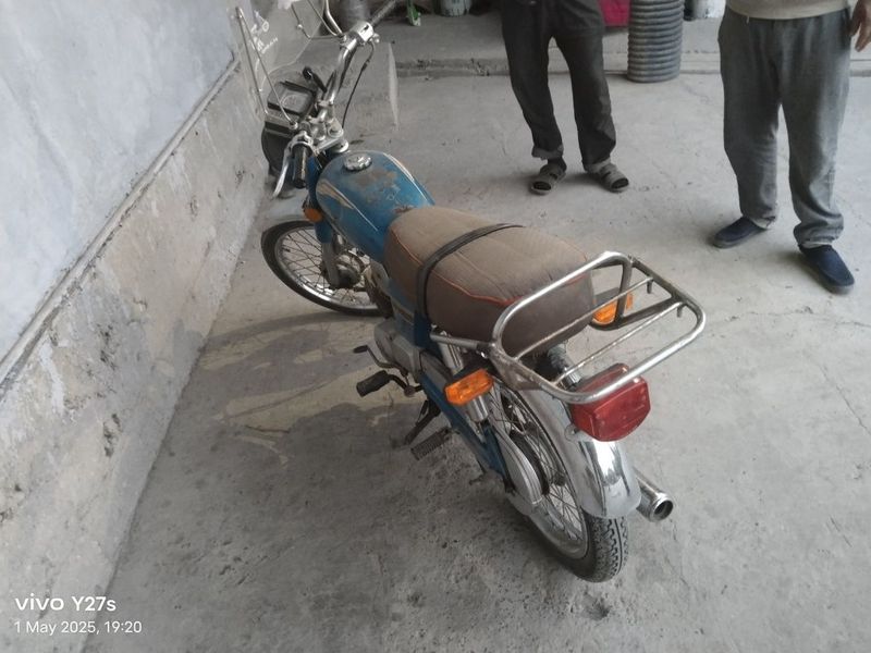 YAMAHA YB100S mototsikl ideal xolatda YAMAHA YB100S mototsikl ideal xolatda