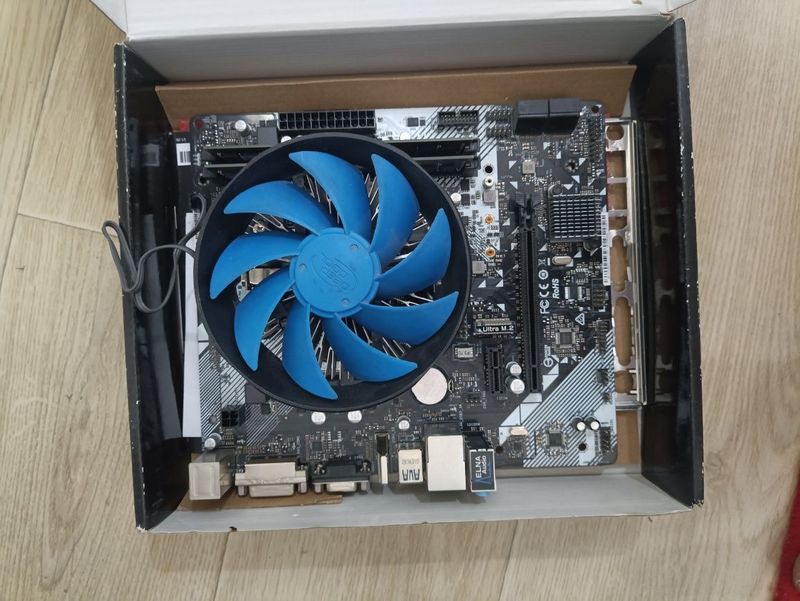 Athlon 200ge, Asrock b 450m HDV rev 4.0 с коробкой, ddr4 Lexar 8x2 320 Athlon 200ge, Asrock b 450m HDV rev 4.0 с коробкой, ddr4 Lexar 8x2 320