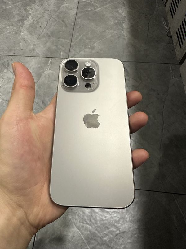 Iphone 16pro 256Gb yengi maslaaaa Iphone 16pro 256Gb yengi maslaaaa