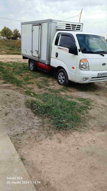 Kia bongo 1 tunna Kia bongo 1 tunna