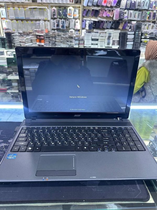 Acer intel Core i3 2330M DDR 4GB HDD 320GB