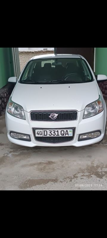 Nexia 3 sotiladi, arzon narxda Nexia 3 sotiladi, arzon narxda